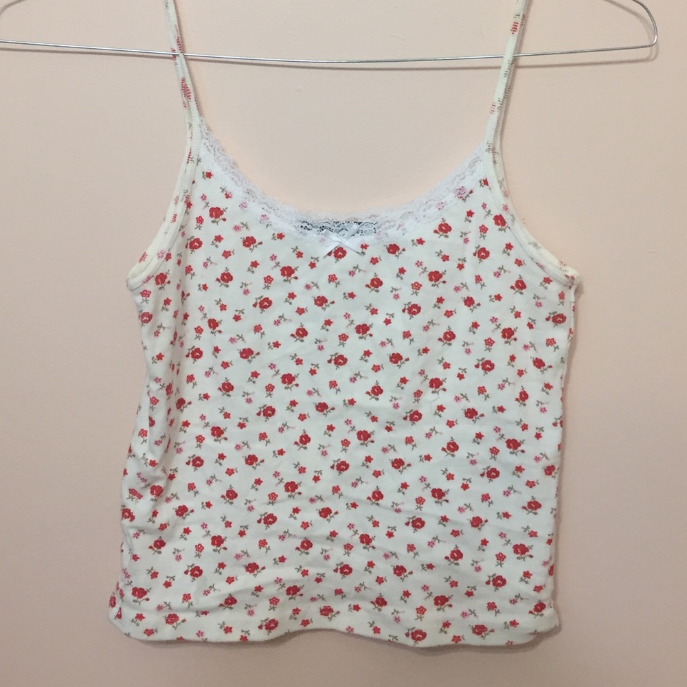 brandy melville floral tank top 🌸
